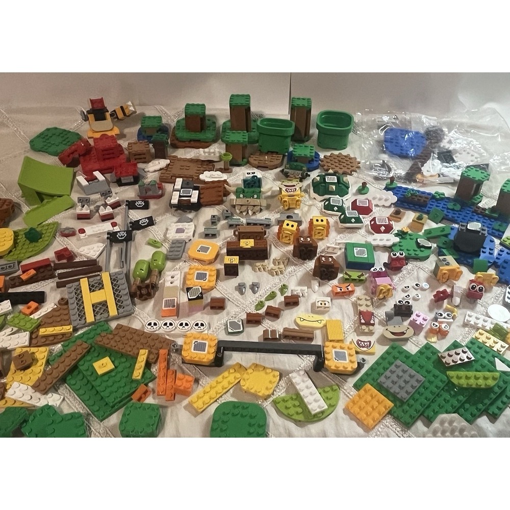HUGE Lego Super Mario World Bros Set Figures Wario Koopa Yoshi Bricks Castle-New